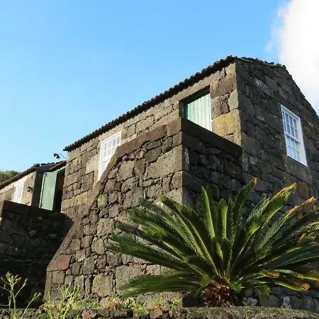 Casa Adega Alto Do Passinho * Terra Alta