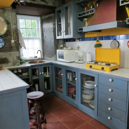 Alojamento de Turismo Rural Casa Adega Alto Do Passinho