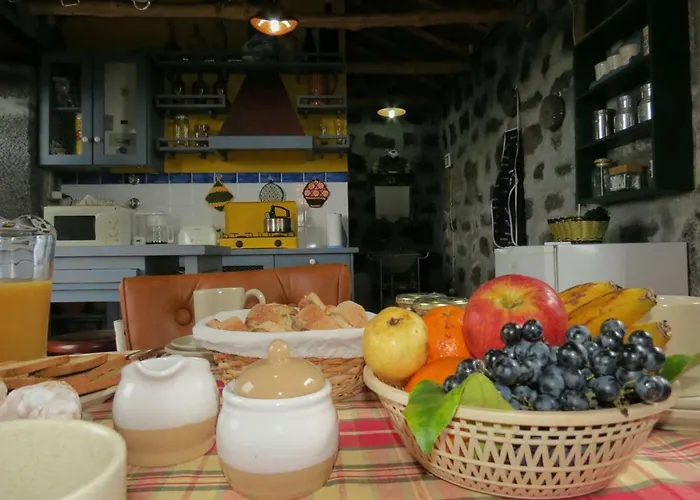 Casa Adega Alto Do Passinho * Terra Alta