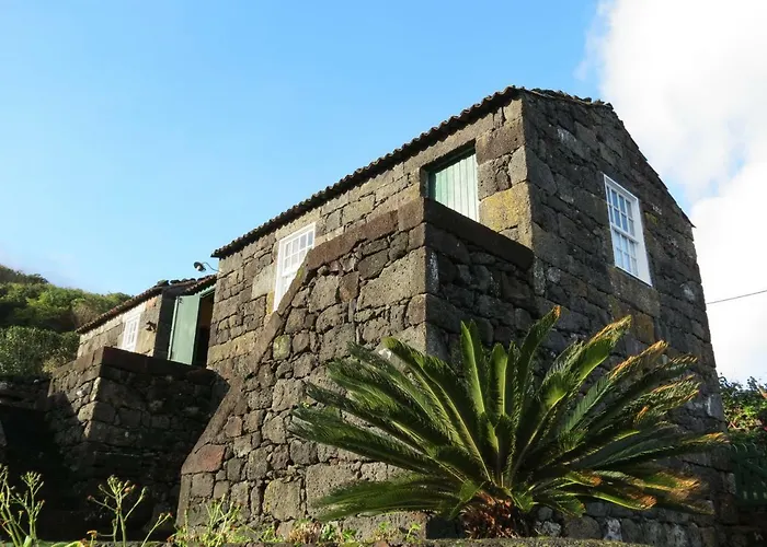 Casa Adega Alto Do Passinho * Terra Alta